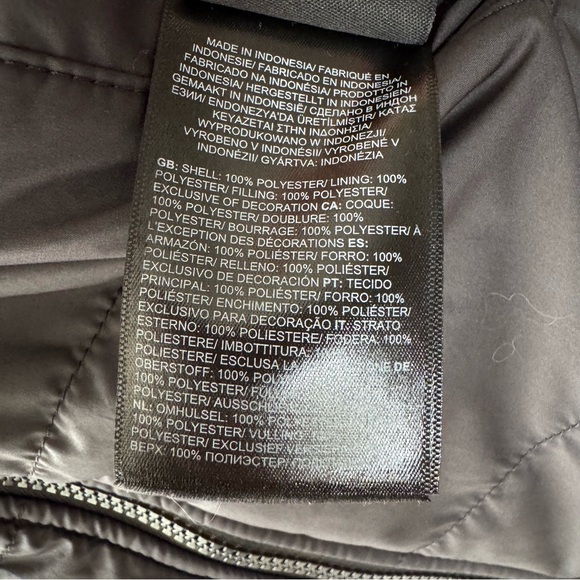 The North Face Girls Reversible Black Mossbud Swirl Parka Jacket - Picture 9 of 9